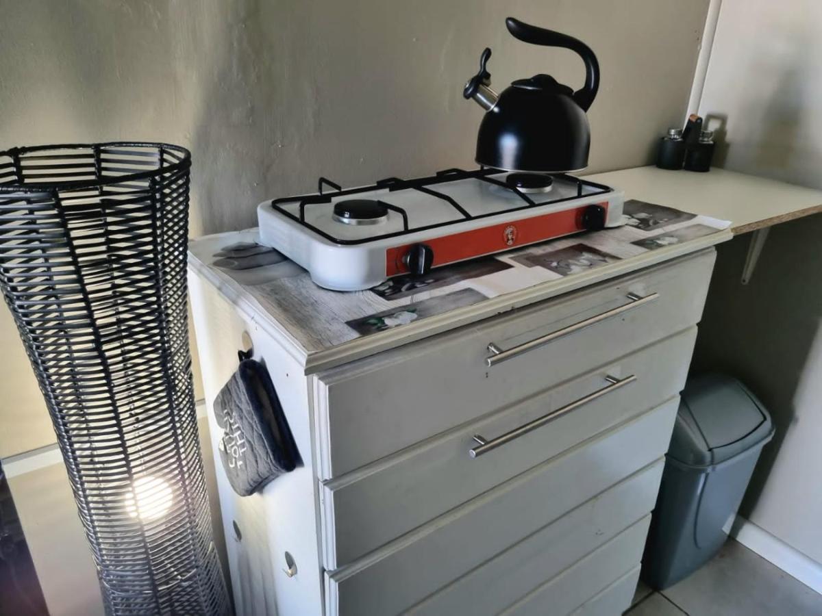 Angel 8 Airbnb Apartment 2 Робертсон Екстер'єр фото